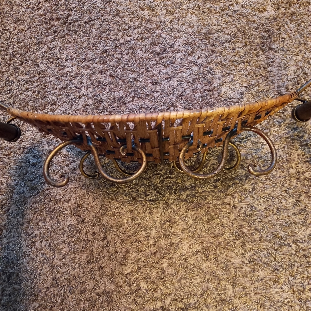 Vintage Metal & Woven Grass Basket - Picture 3 of 7